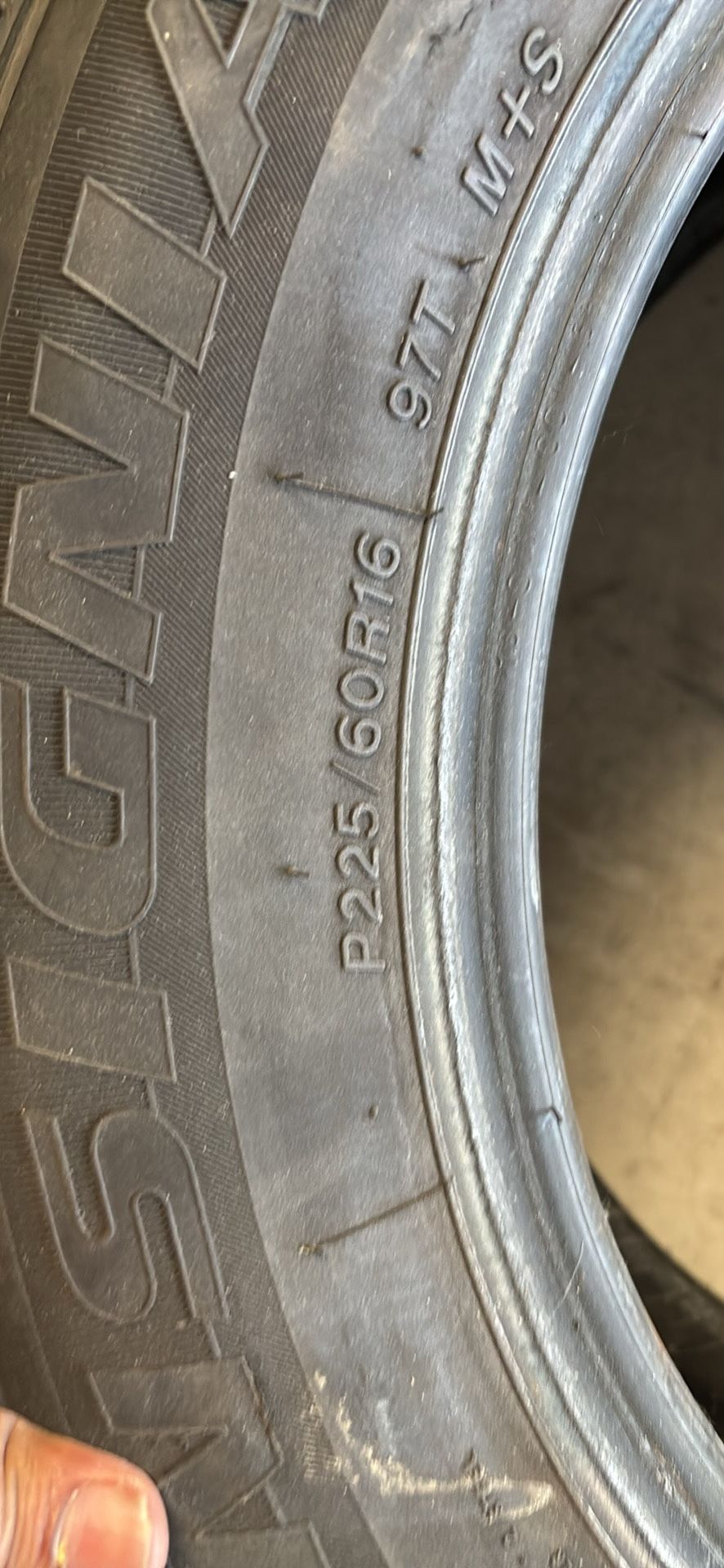 Brand New Bridgestone Insignia Tire