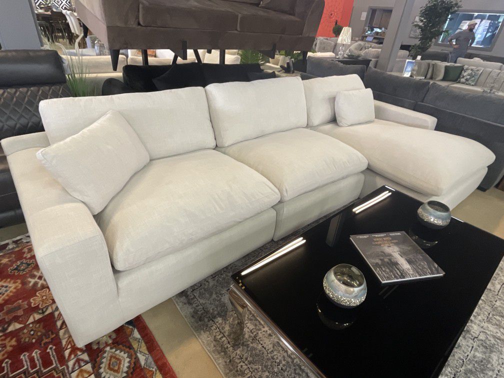 Brand New Linen 4pc "U" Shape Sectional Sofa Create your own Style. Delivery Available