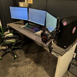 Gaming PC setup 