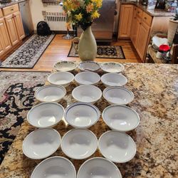 17pc Heigh Quality " Correlle " 3in Deep X 4in diam Bowls & Ceramic Silk Flower Arangment Both For Only $15