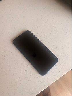 Iphone 12 64gbs + Charging stand