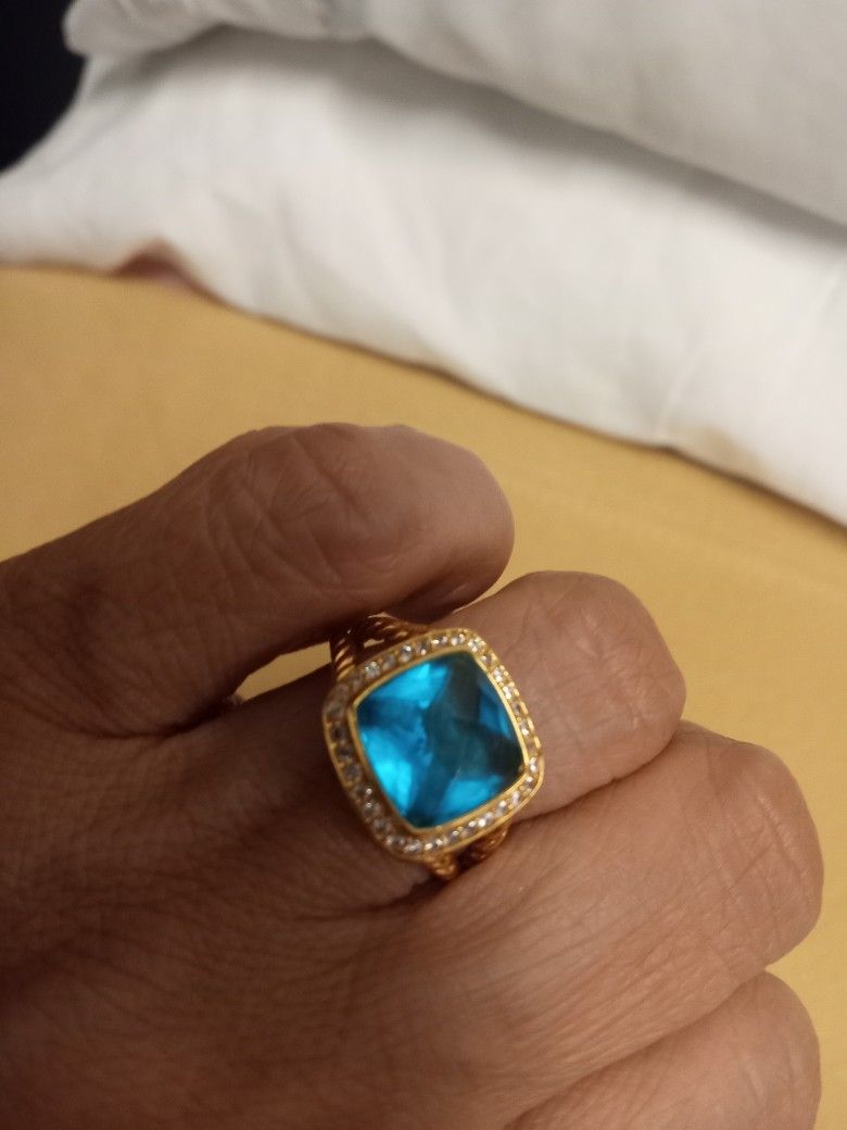 Beautiful Turquoise Stone Ring