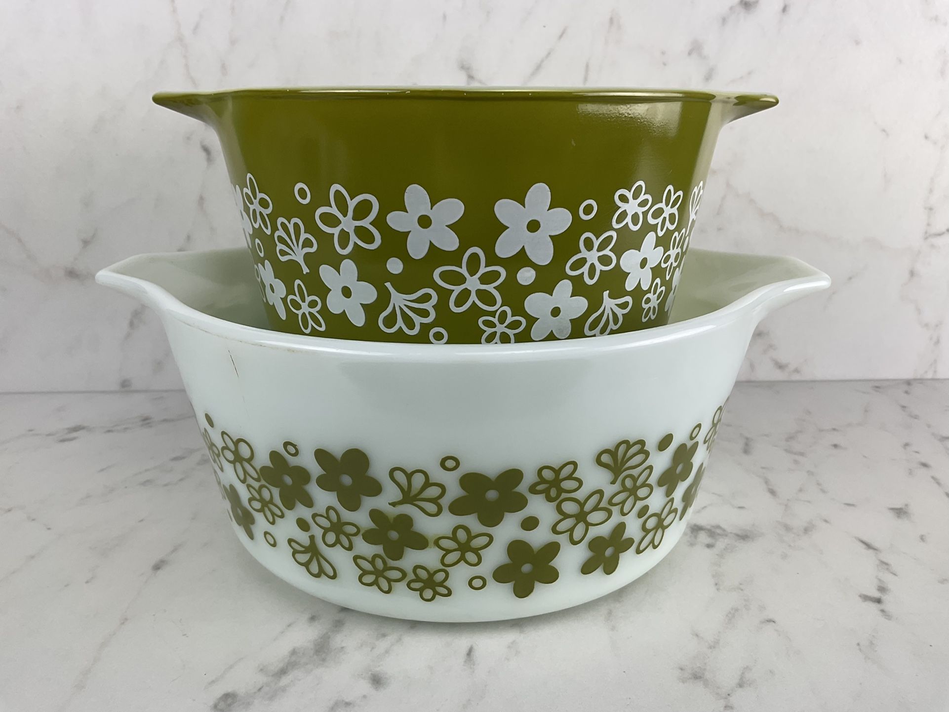 Vintage Pyrex Two Spring Blossom Aka Crazy Daisy 