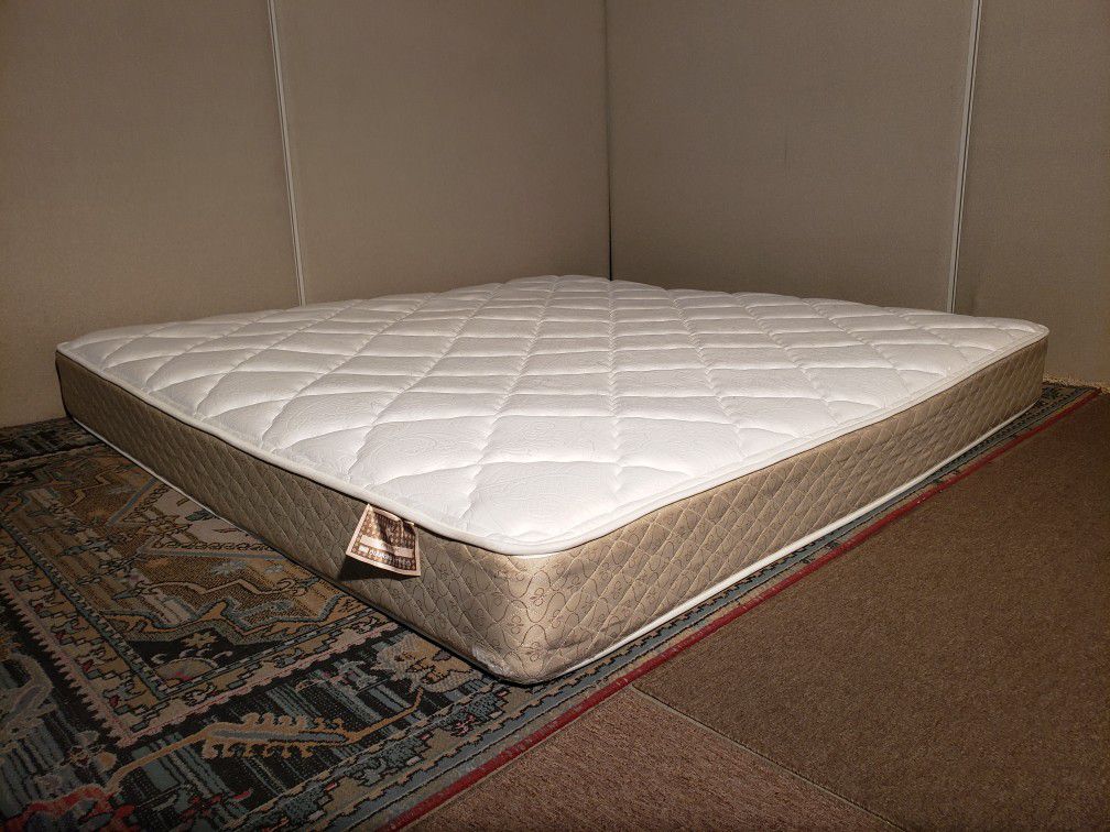 King size mattress - can DELIVER for $20 extra almost anywhere - very clean with no stains and super comfortable - used and in good condition