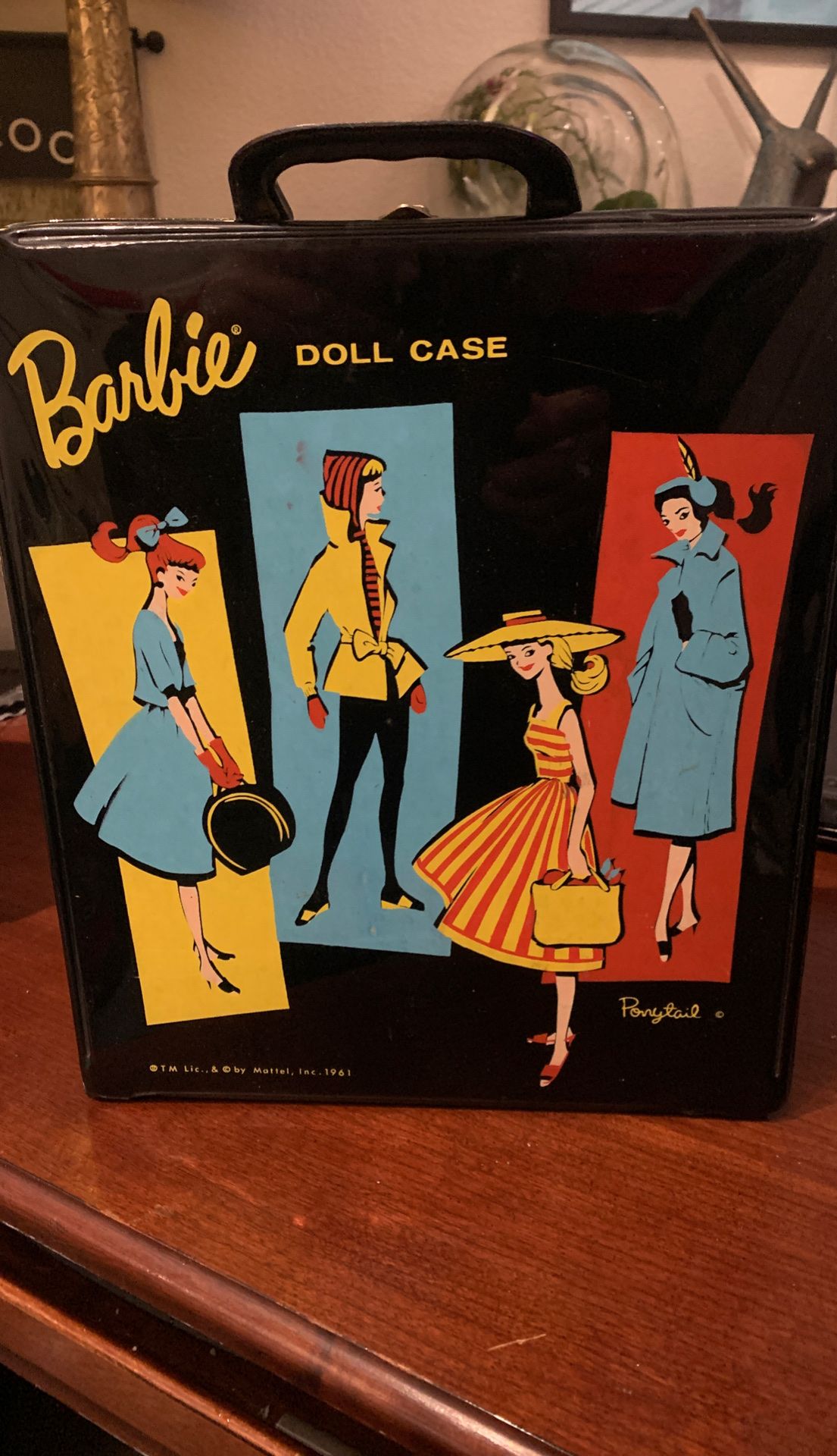 Barbie doll case 1961