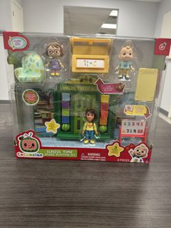 CoComelon School Time Deluxe Playtime Set