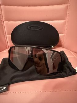 Oakley sunglasses