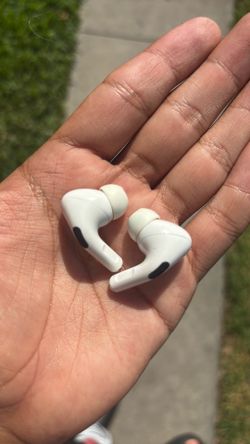 AIRPODS NO CASE