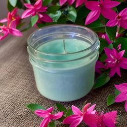 Scented Soy Wax Candle (Honeysuckle & Jasmine)
