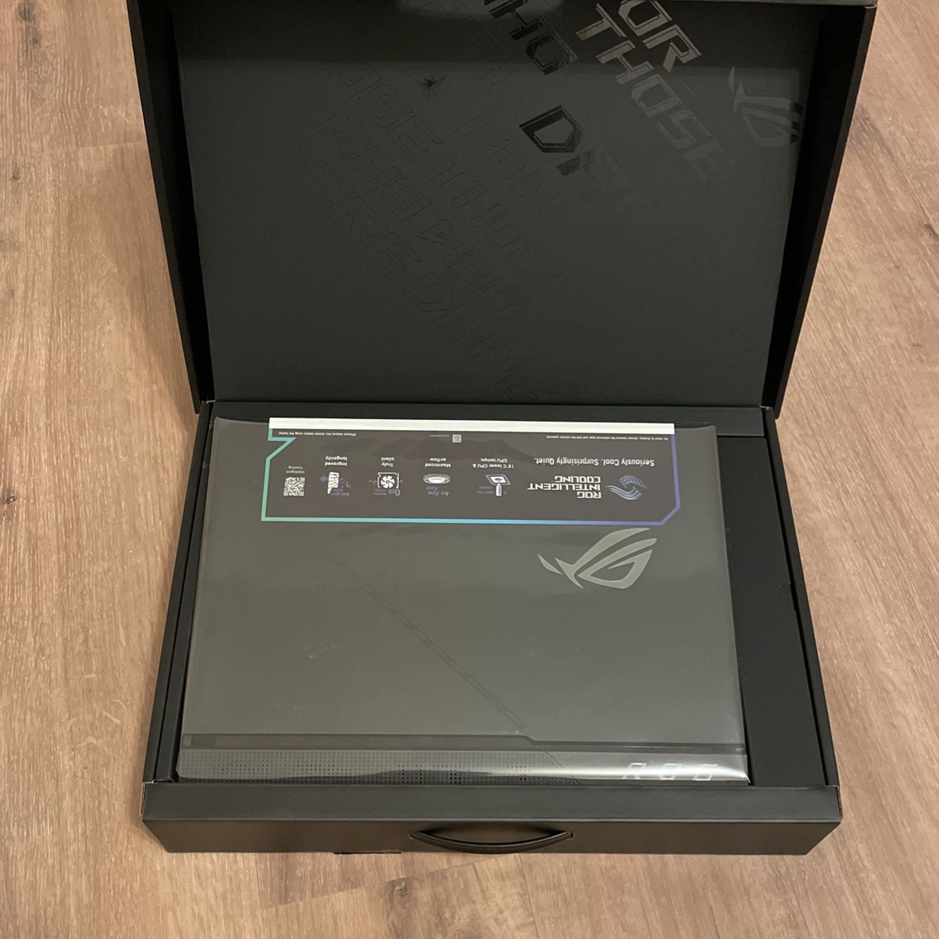 ASUS ROG STRIX GAMING LAPTOP