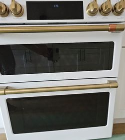 GE Cafe handles and knobs Brushed Bronze - New