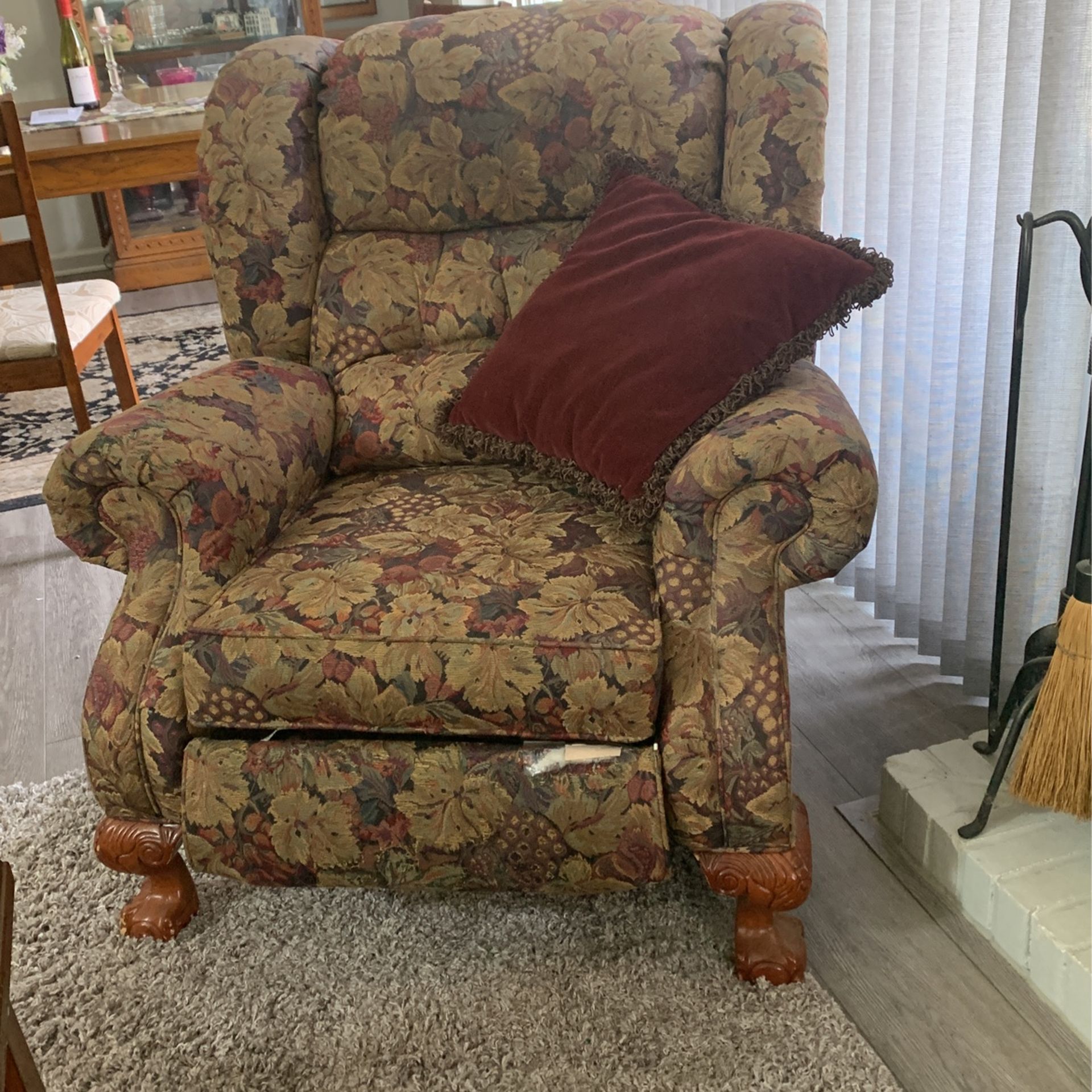 Lane Luxury Recliner