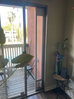 Pet door , Doggy Door