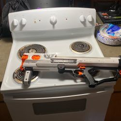 Nerf Gun