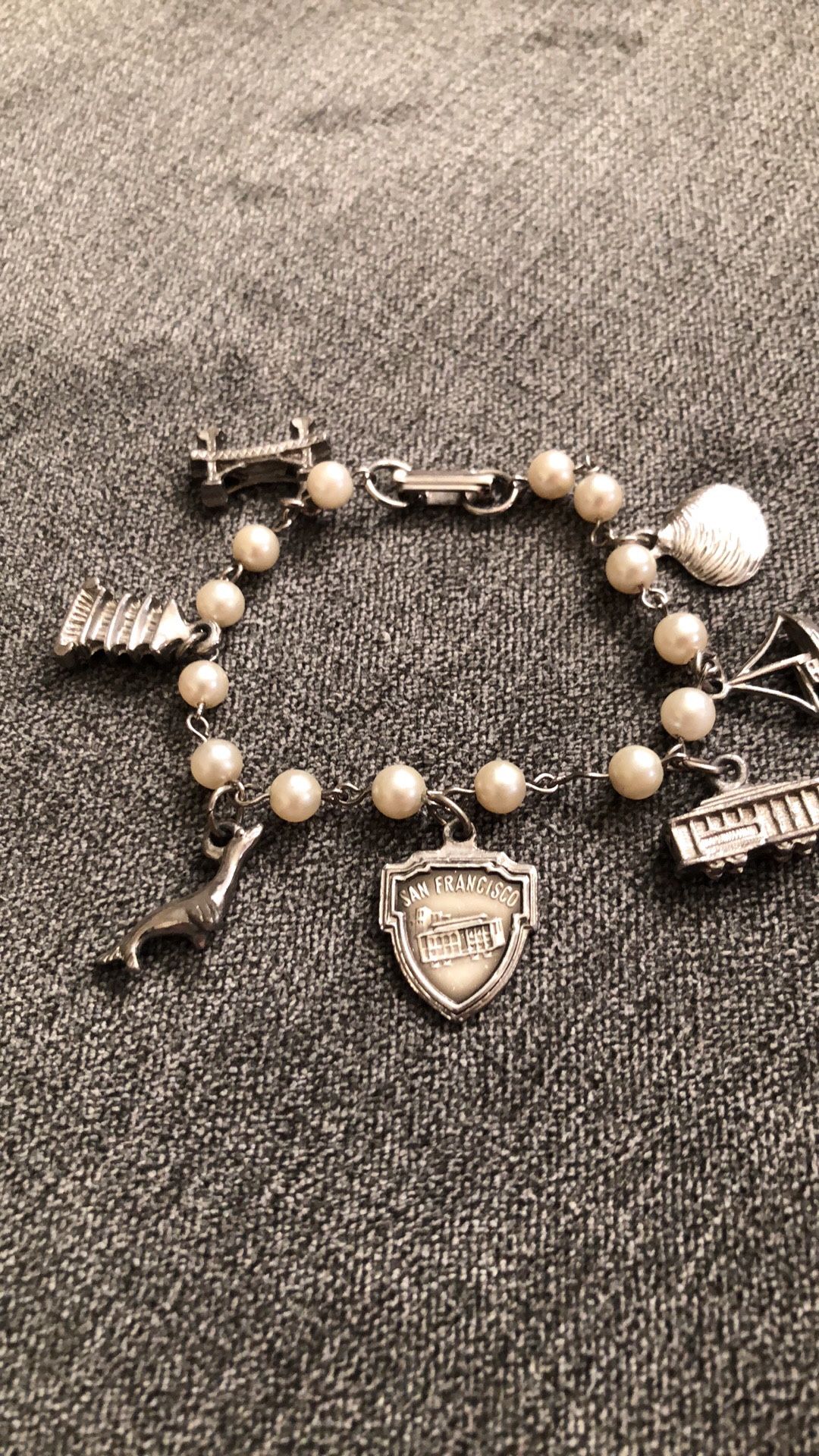 VINTAGE Charm Bracelet From San Francisco 