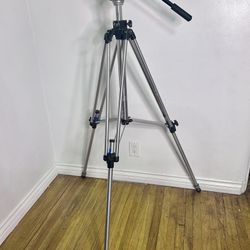 Manfrotto Bogen Chrome Tripod - 3(contact info removed)