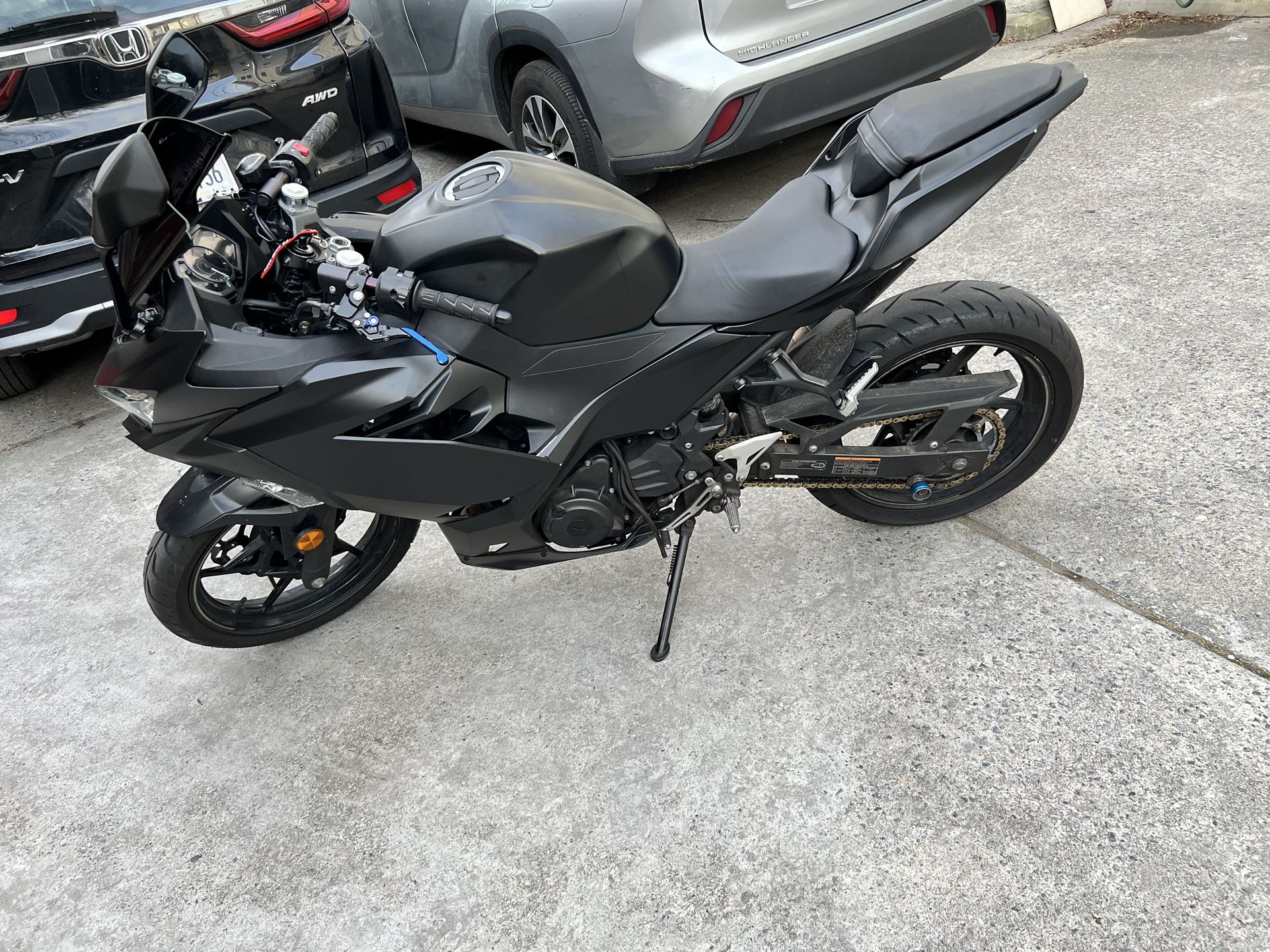 2021 Kawasaki Ninja 400