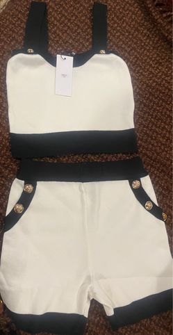Black and White short set
