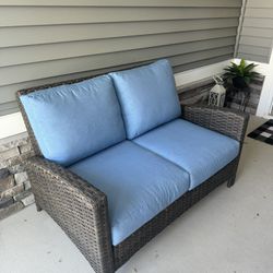 Wicker Loveseat for Outdoor Sunroom Or Lanai