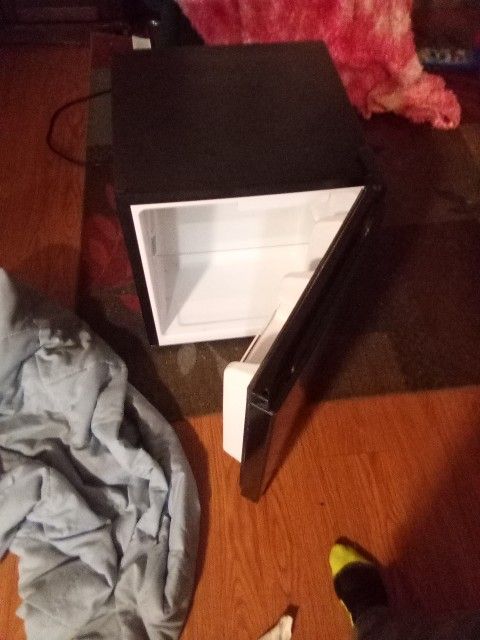 Mini Fridge