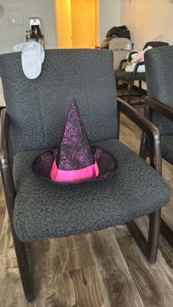 Black and Pink Witch Hat
