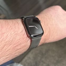 Apple Watch Series 10 LTE Titanium Slate 49mm Milanese Band - Excellent Condition