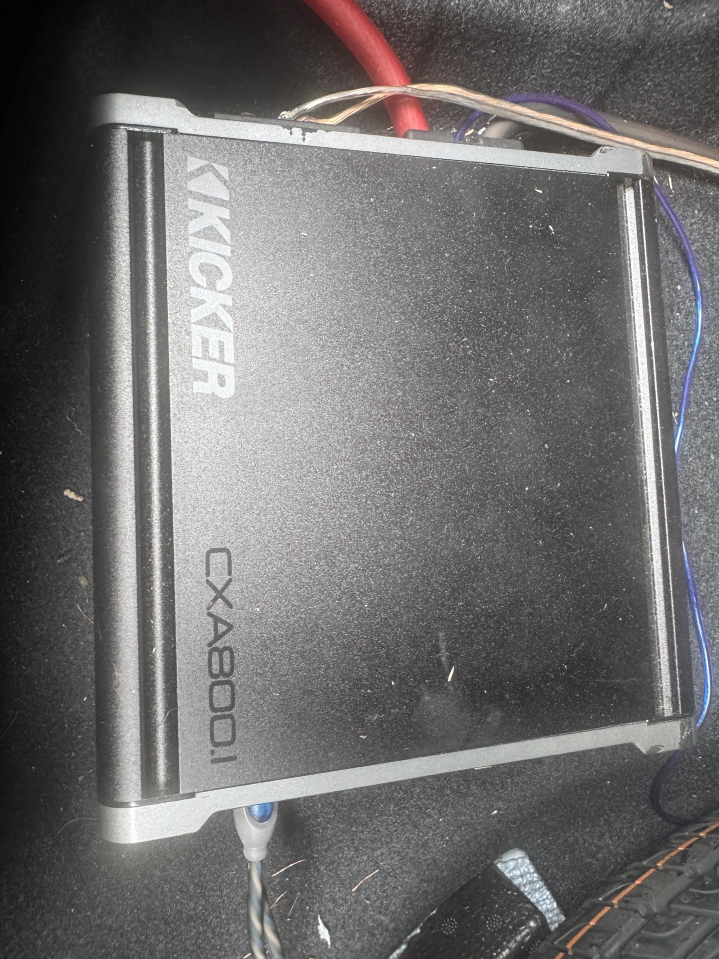 DUAL 12” JL Audio Subwoofer Enclosure With Amp