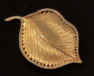 BSK Stylized Brushed Leaf Brooch 