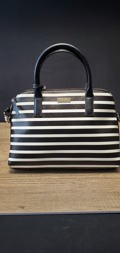 Kate Spade Small Rachelle Brightwater Drive Black/White Stripe