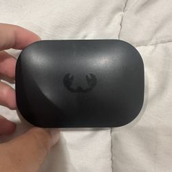 true wireless earbuds 
