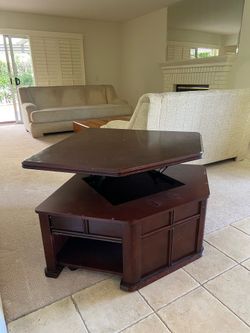 Lift Top Coffee Table!
