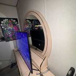 Wooden Vanity Dresser w/ Mirror