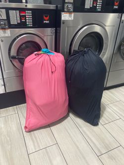 Bolsas de lavandería para guardar o llevar su ropa a lavar