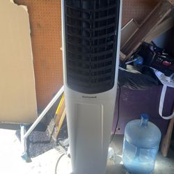 Honeywell tower evaporative air cooler