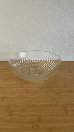 10 inch Serving Bowl - $5