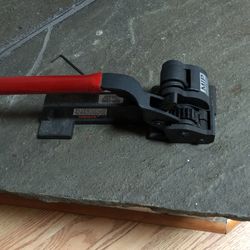Steel Strap Tensioner