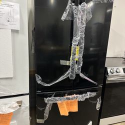 New 33" GE Counter Depth Black French Door Refrigerator 