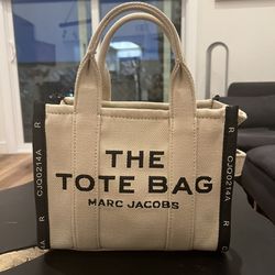 MARC JACOBS Small The Tote Bag