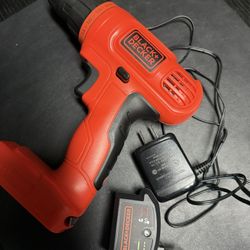 BLACK+DECKER 20V Cordless DRILL With Charger