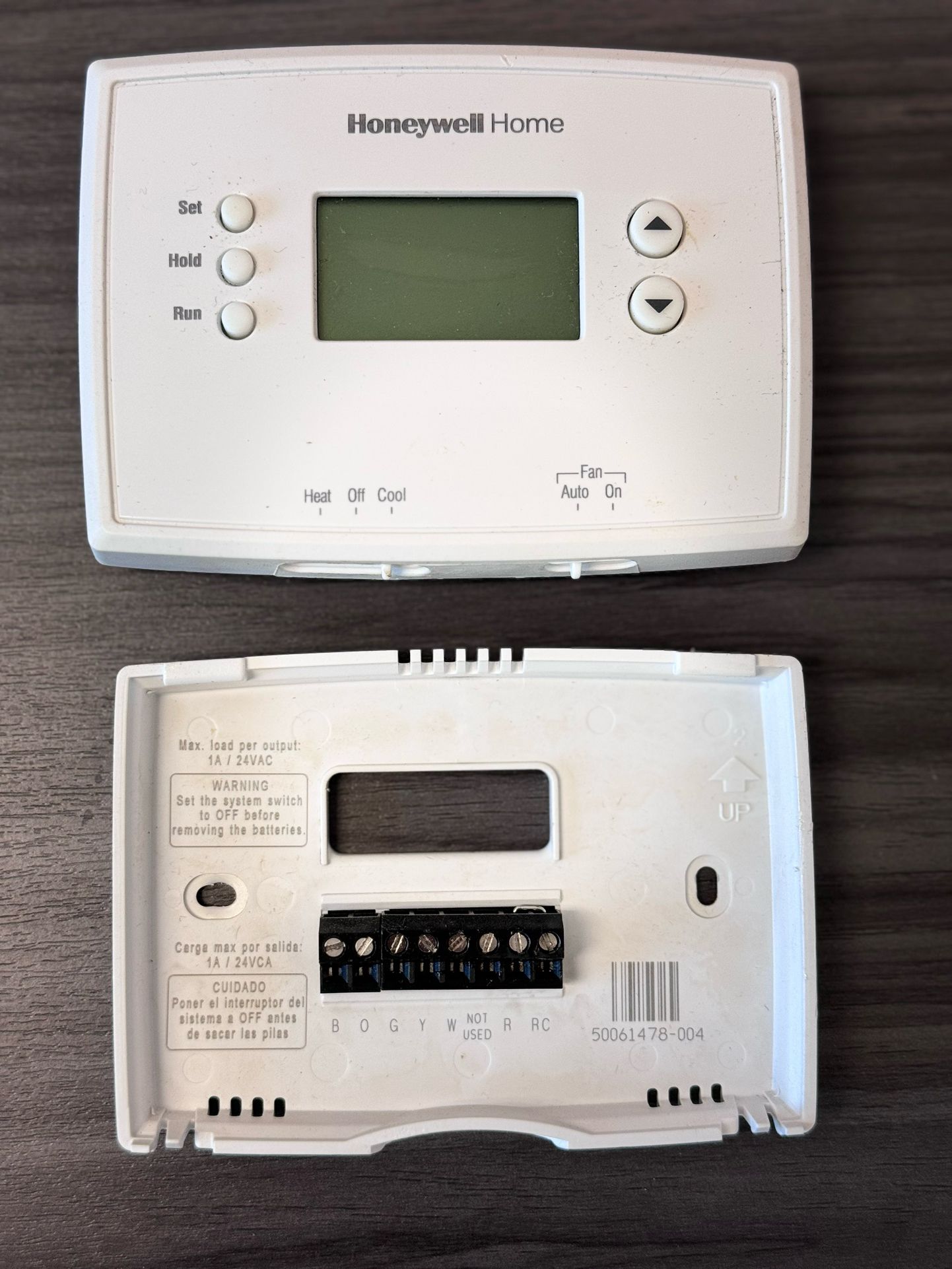 4x Honeywell Home RTH2300B Day Programmable Thermostat
