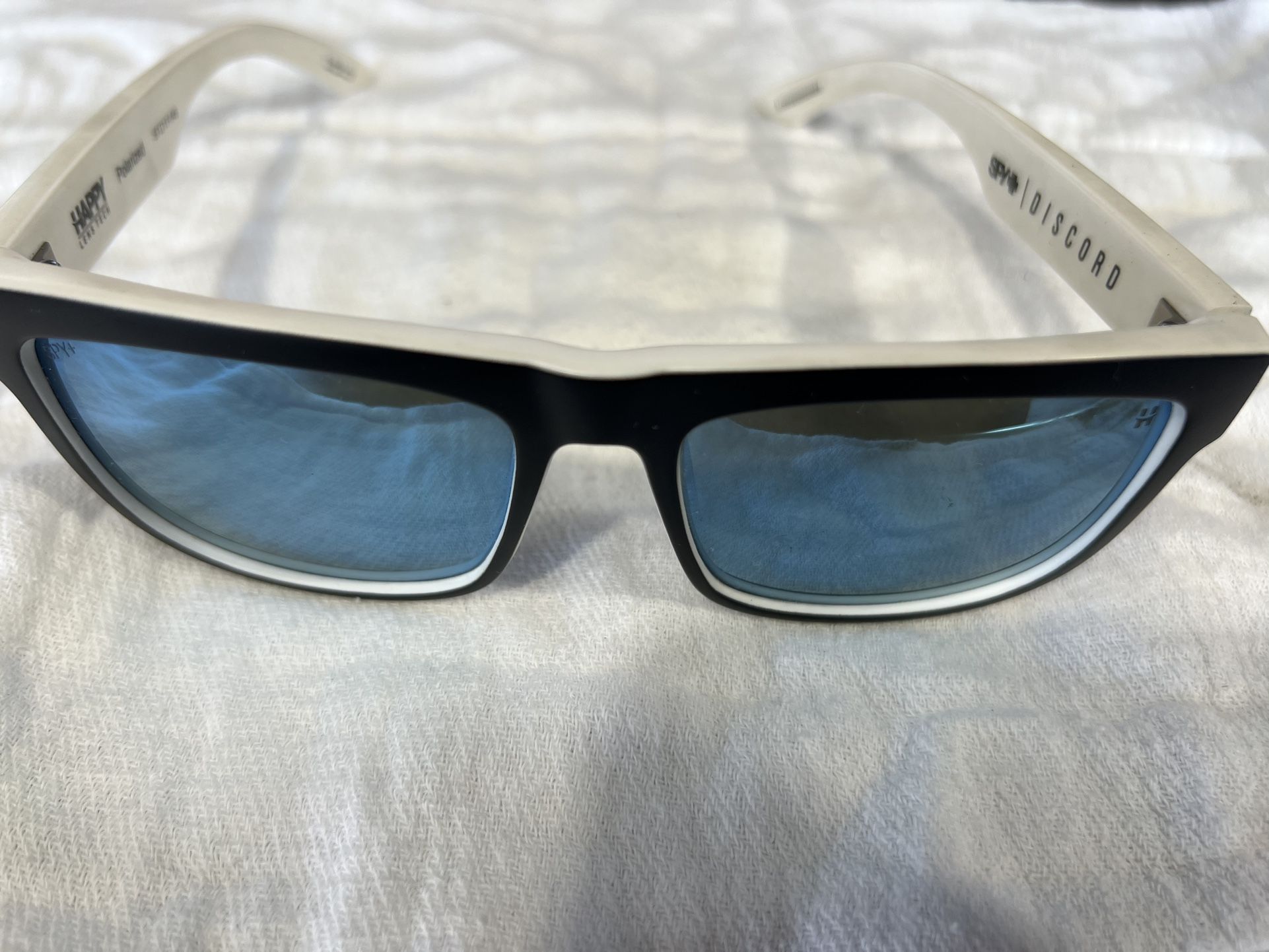 Spy Discord Glasses