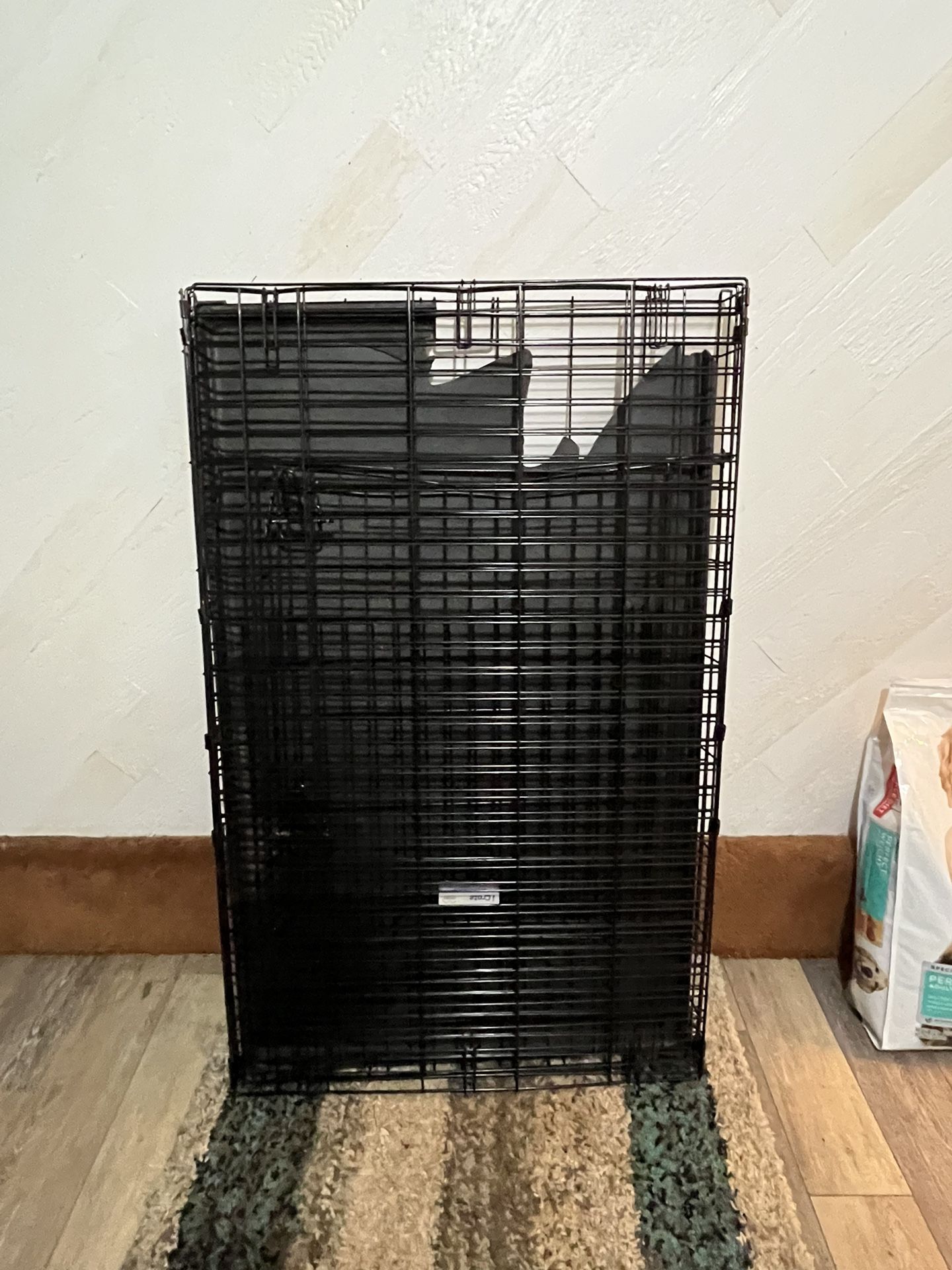 XL Dog Kennel. 30” Wide 32” Tall 48” Wide