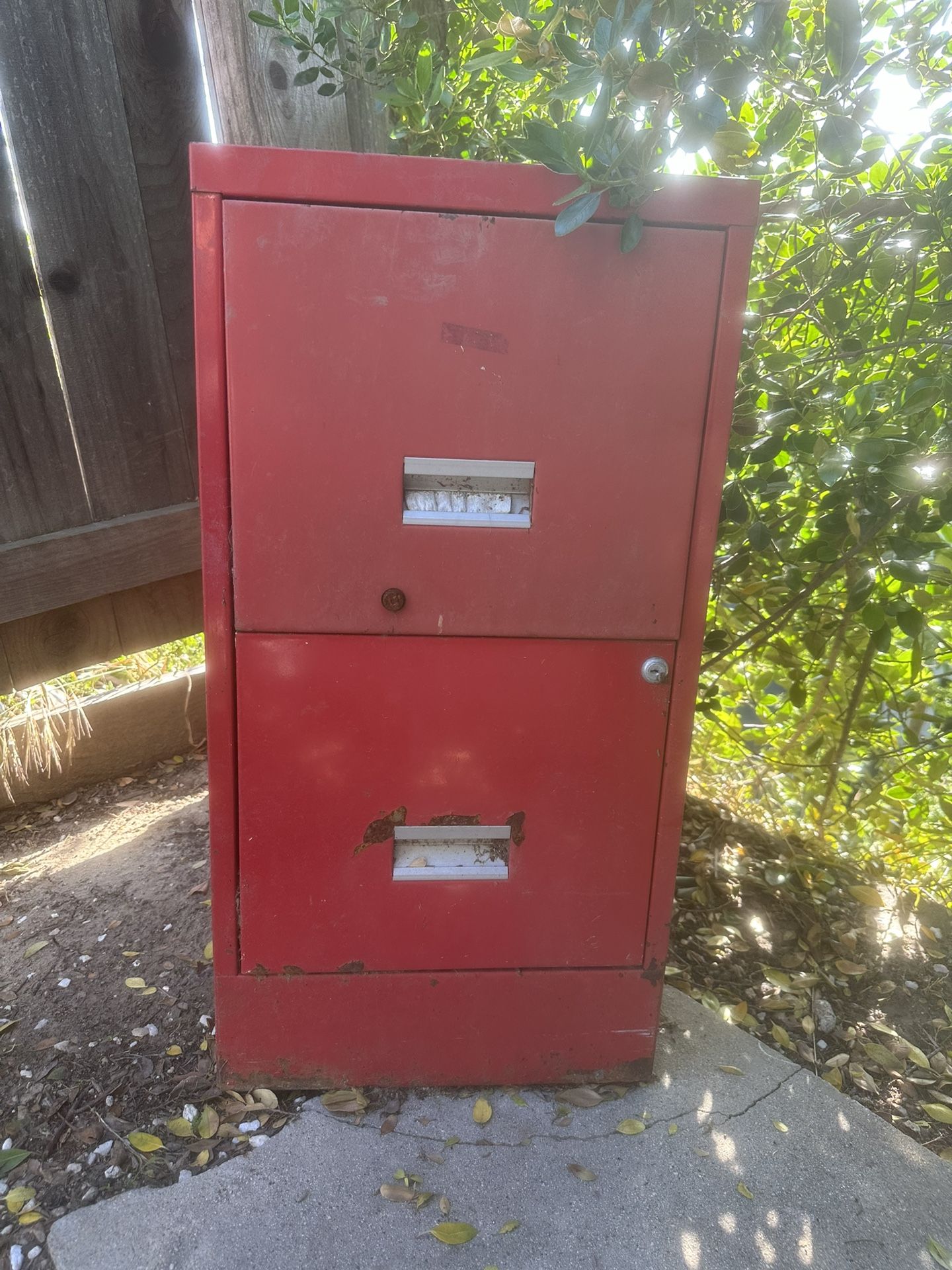 FILING CABINET FOR OUTDOOR PLANTING/OTHER