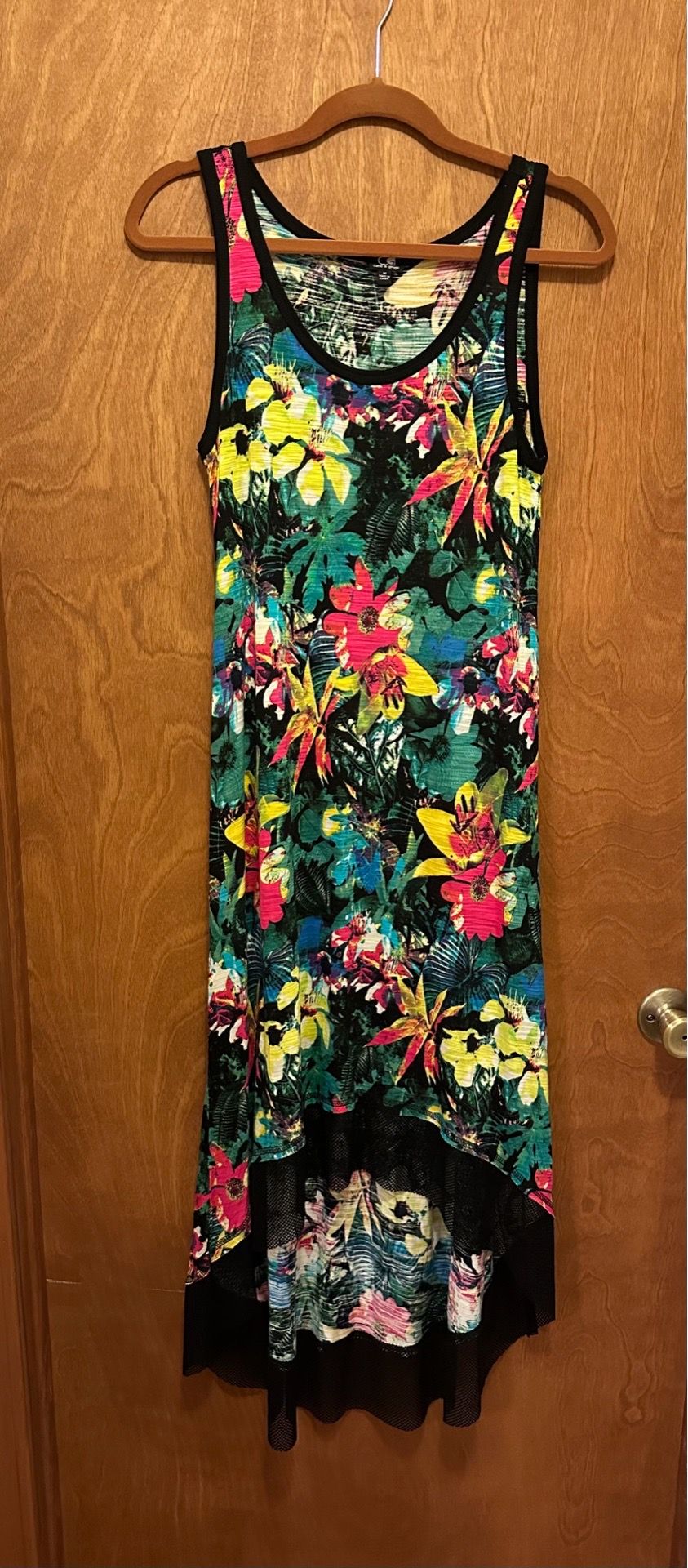 Spring/Summer - Size M - pick up only