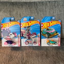 Hot Wheels Birthday Burner, Donut Drifter & Roller Toaster Lot of 3