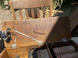 Vintage Kellogg Hand Crank wall mounted telephone