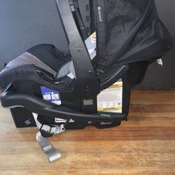 Baby Trend Carseat