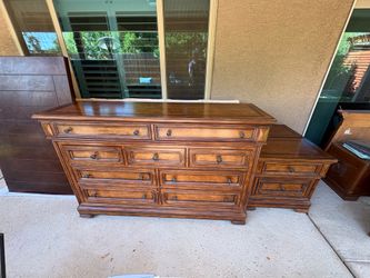 Bedroom dresser and night 2 stands