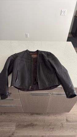 Motorcycle jacket