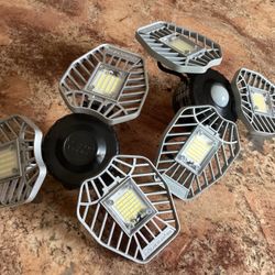Two Led Lights,not Working,blinking 